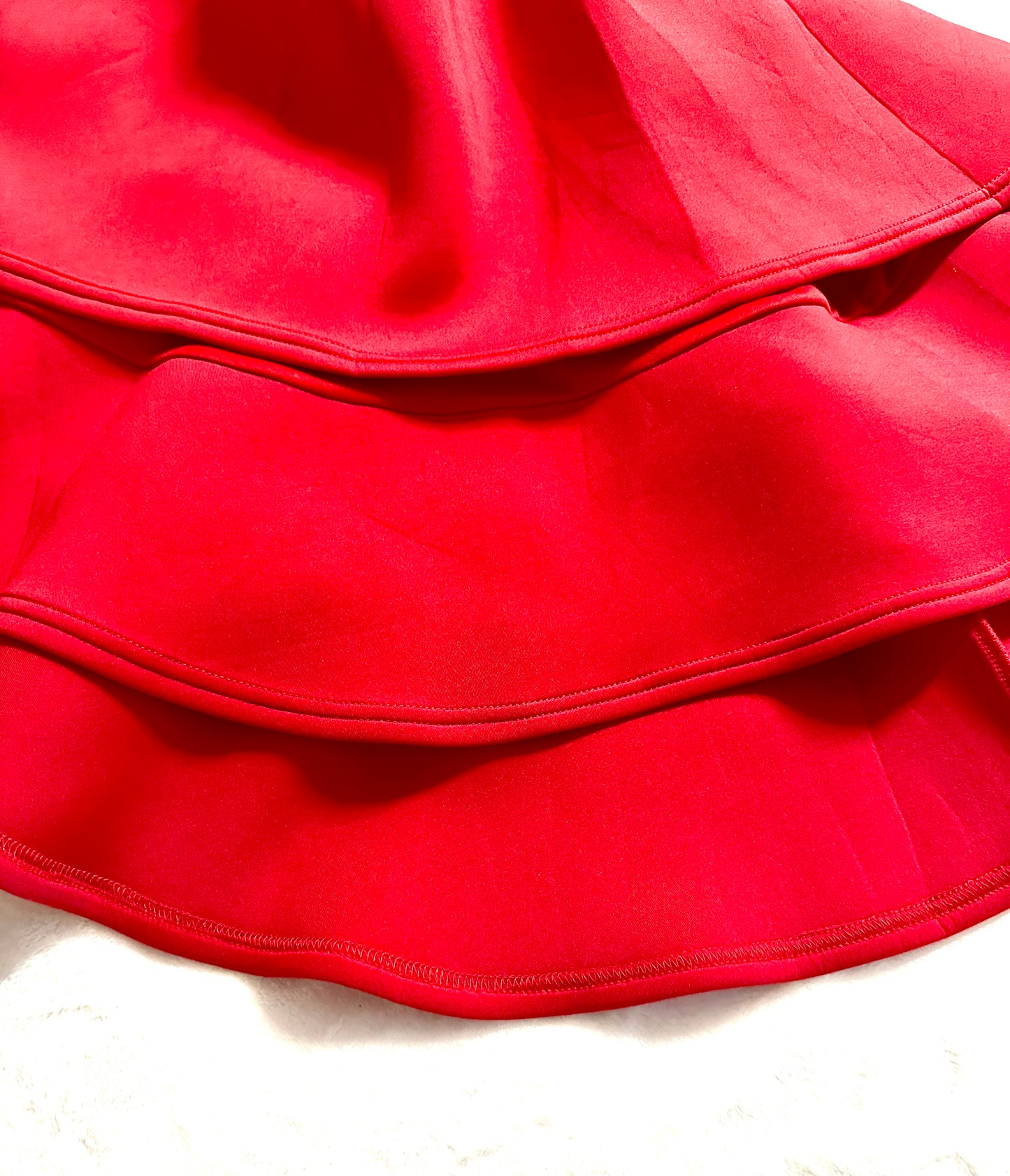 AMANDA WOMEN’S PLEATED OFF SHOULDER RED DRESS