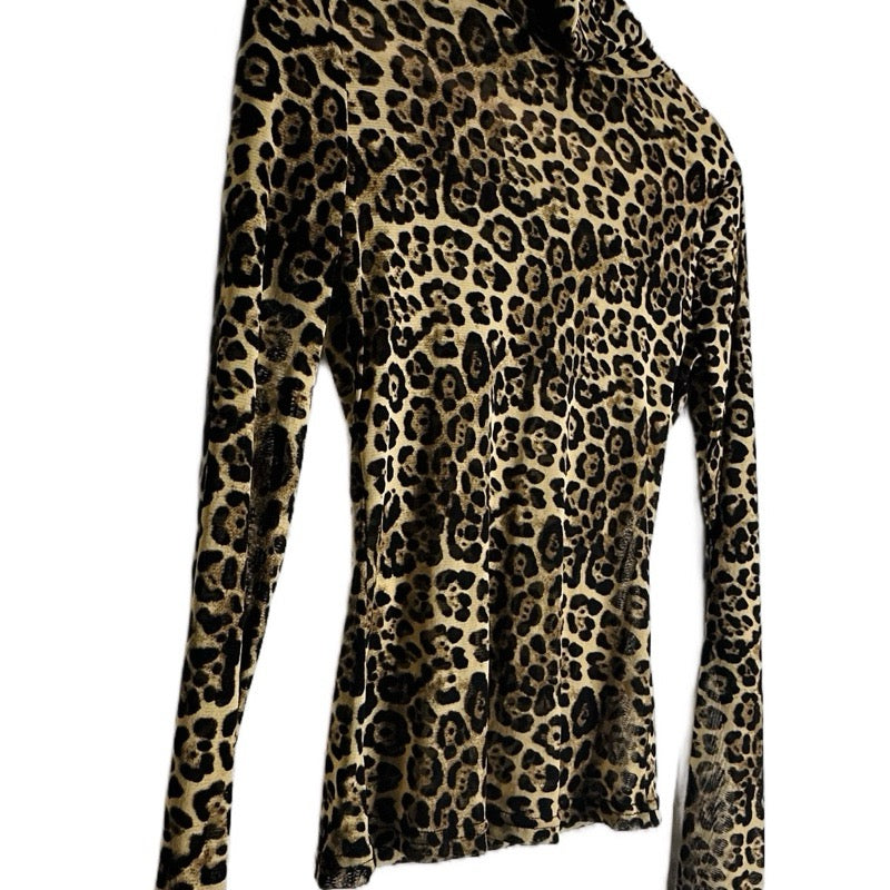 MATILDA LEOPARD PRINT TURTLE NECK TOP